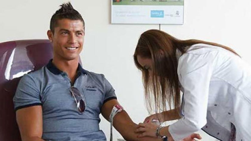 Tại sao Cristiano Ronaldo không xăm mình? 522393